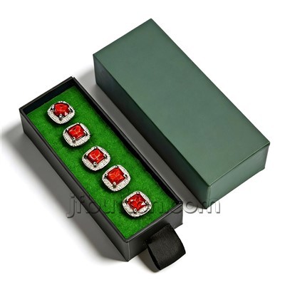 Butang Baju Melayu Ruby Red