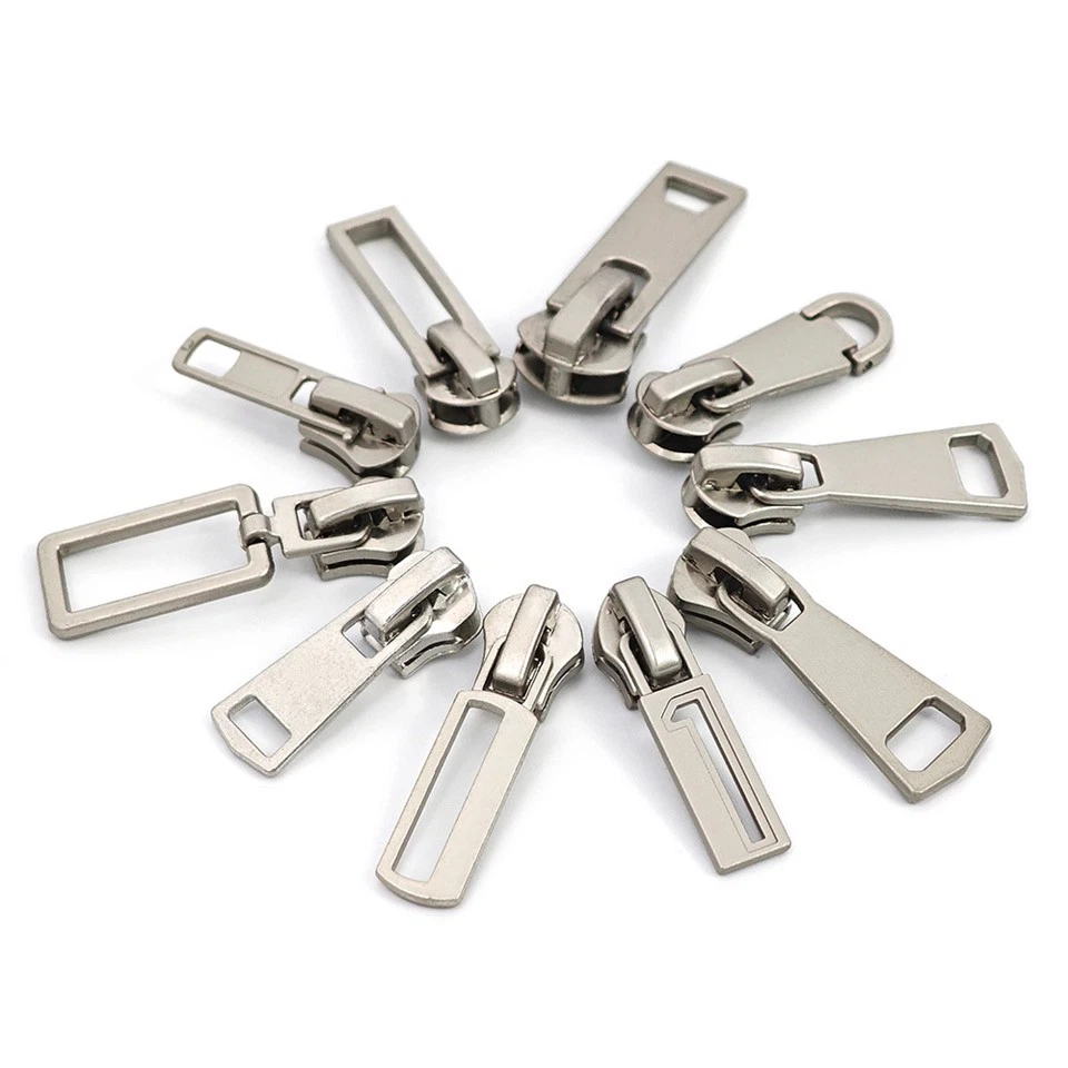 Custom Logo Zipper Pulls